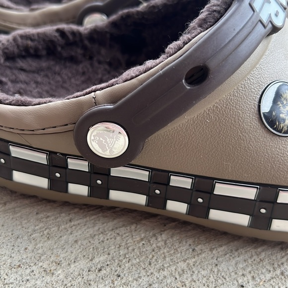 Star Wars Chewbacca Crocs Kids Youth Size J 1 - Picture 3 of 13
